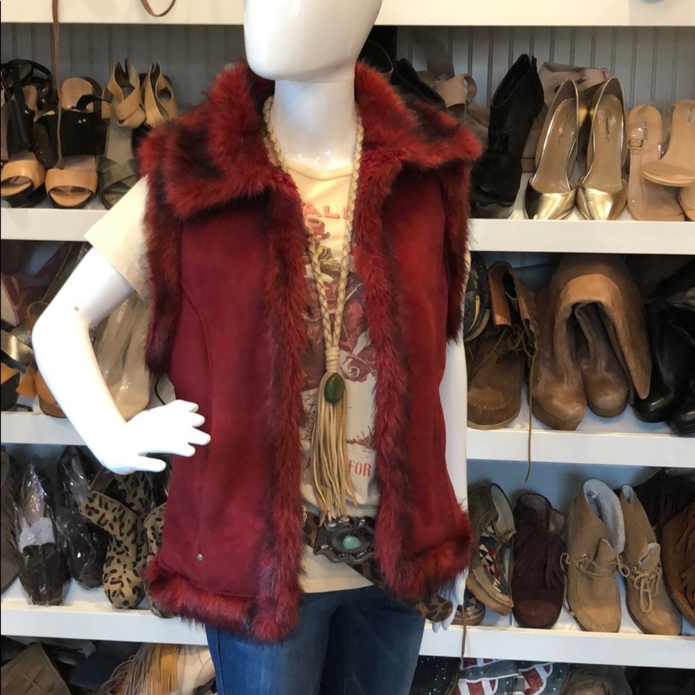 Tasha Polizzi Faux Fur Vest💋